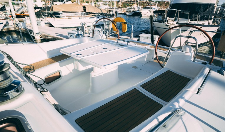 49 Beneteau 