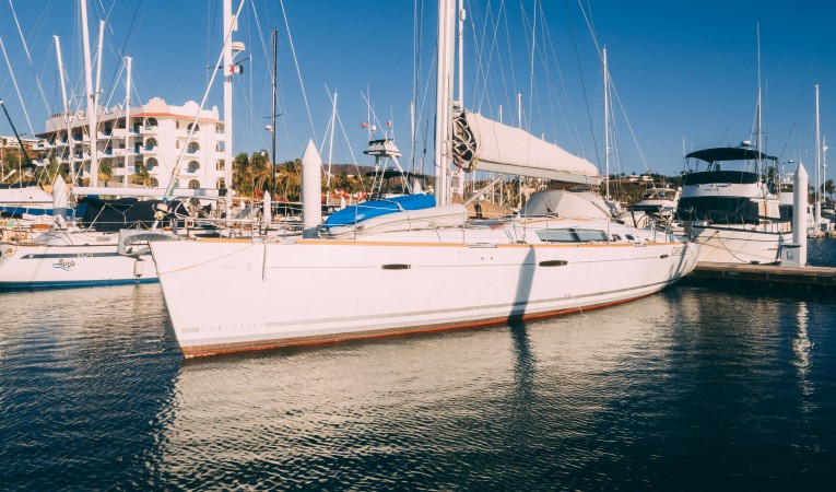 49 Beneteau 