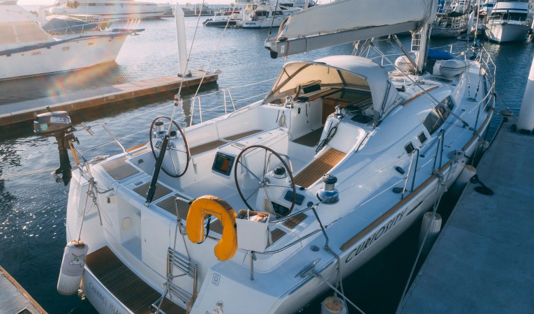 49 Beneteau 
