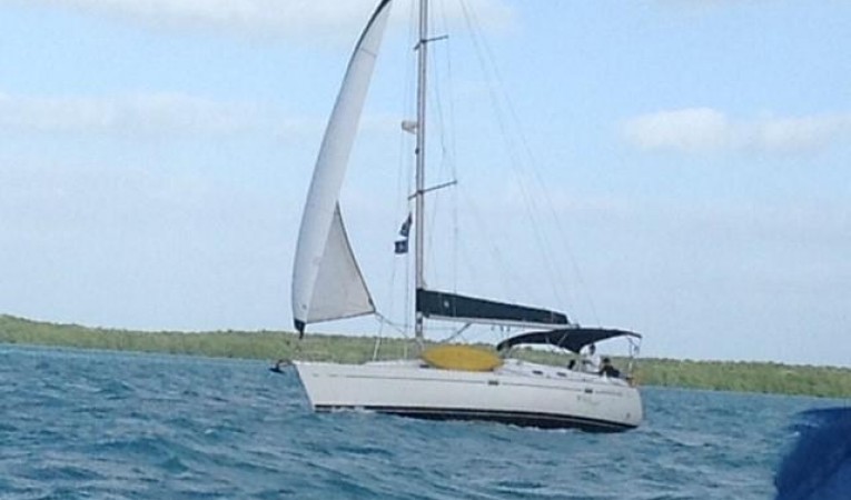 38 Beneteau On genoa only