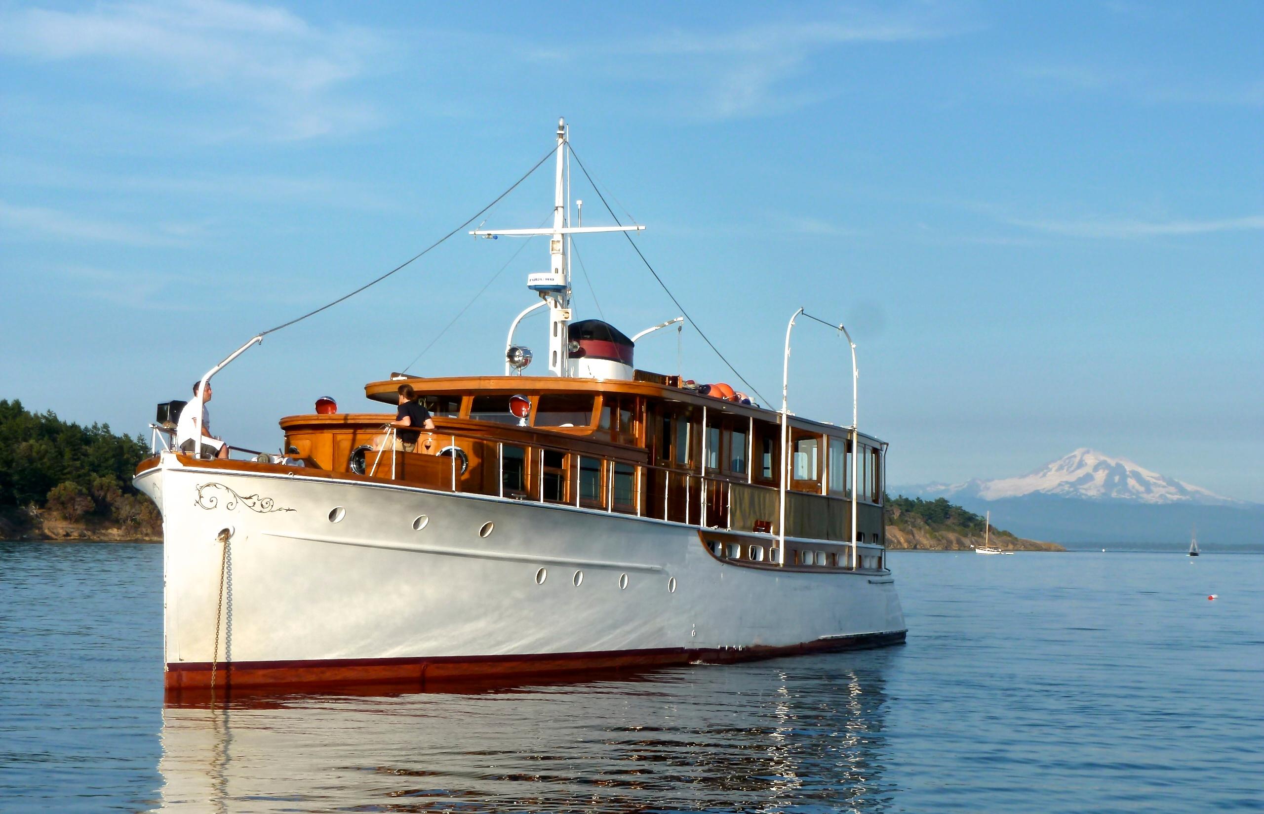 Seattle Yacht For Sale 78 Classic 1932 M/Y LINMAR Seattle, Washington Sold on 2021-03-15 by  Denison Yacht Sales