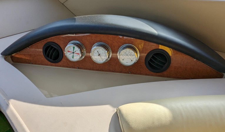 59 Ferretti 