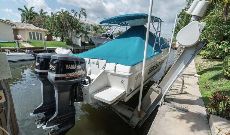 33 Intrepid Full Cover