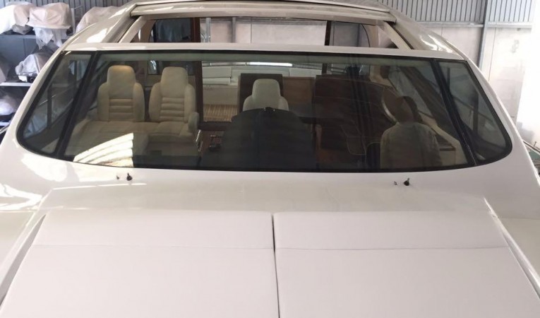 62 Pershing Bow Sun Pad And Sunroof