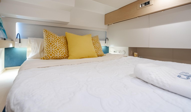 58 Fountaine Pajot 