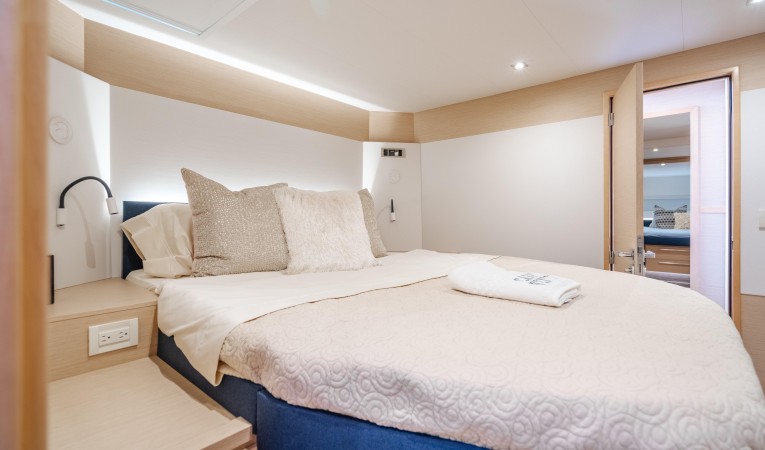 58 Fountaine Pajot 