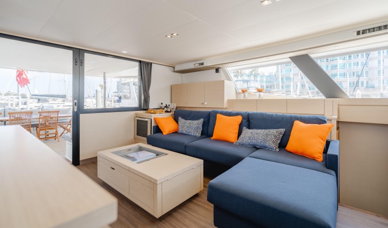 58 Fountaine Pajot 