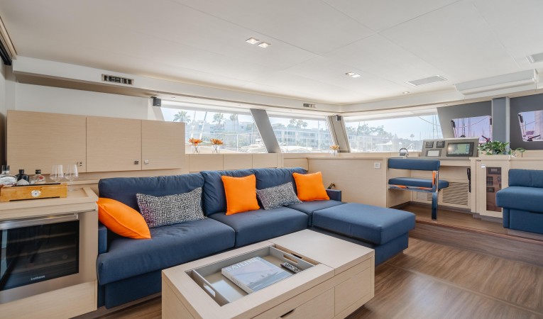 58 Fountaine Pajot 