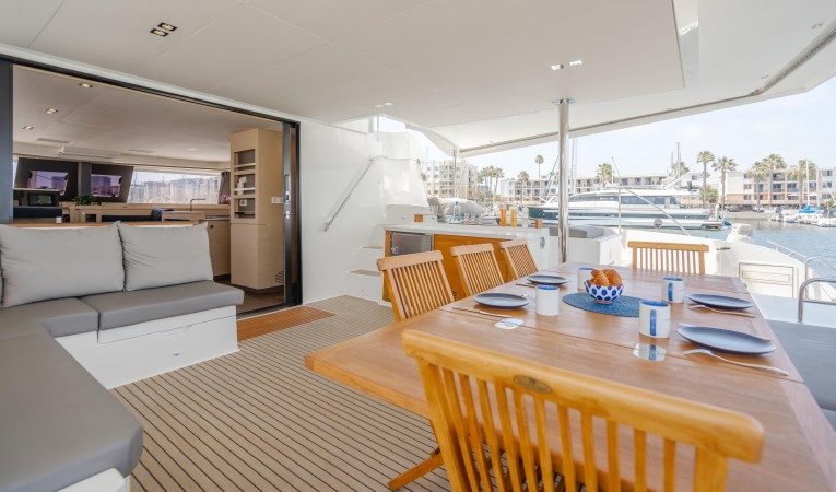 58 Fountaine Pajot 