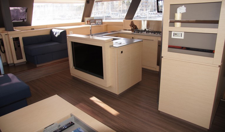 58 Fountaine Pajot 