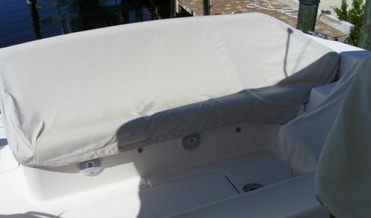 39 Tiara Covers for All Exterior Upholstrey