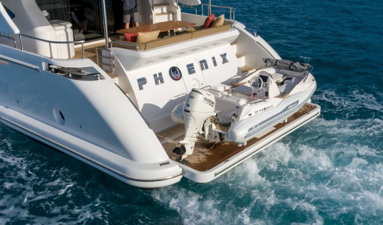 84 Azimut 