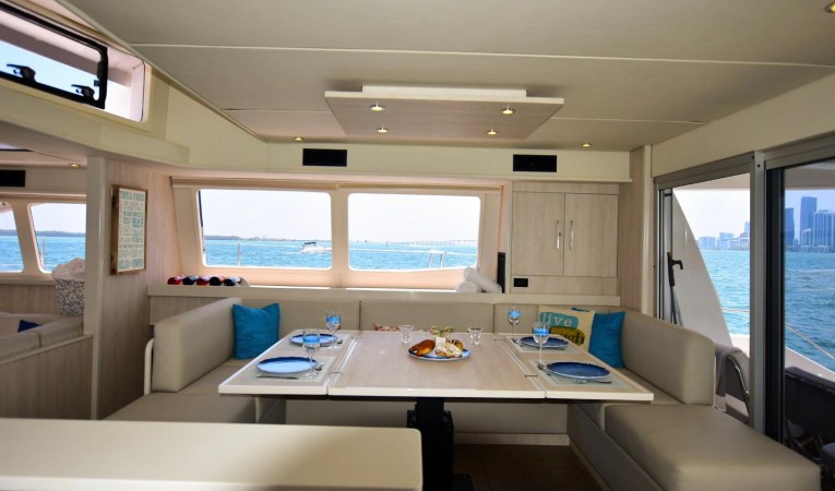 58 Robertson & Caine 