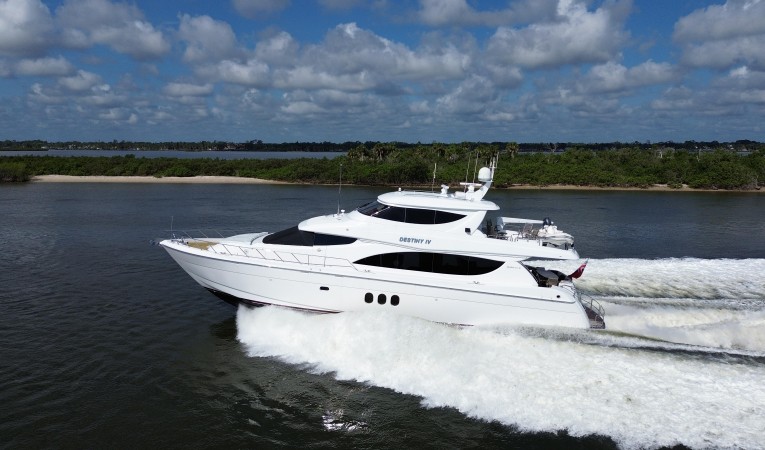 80 Hatteras 