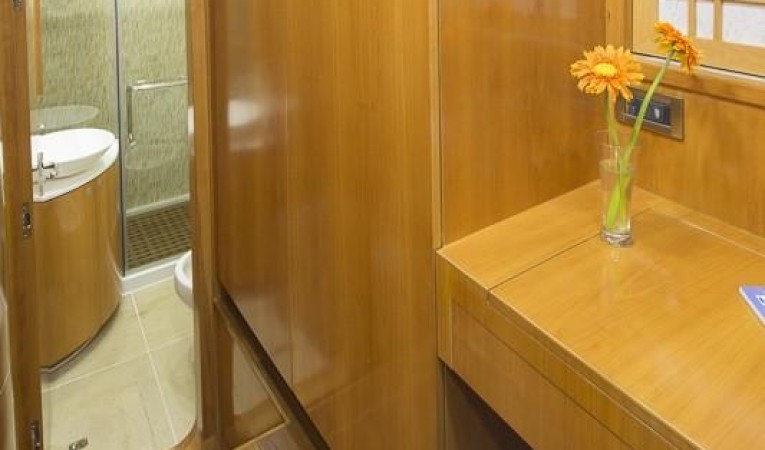 65 Bering VIP Stateroom & Head