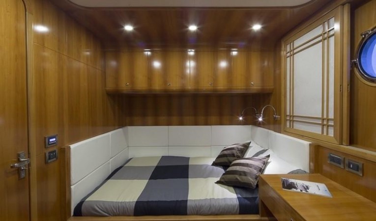 65 Bering Starboard Guest Stateroom