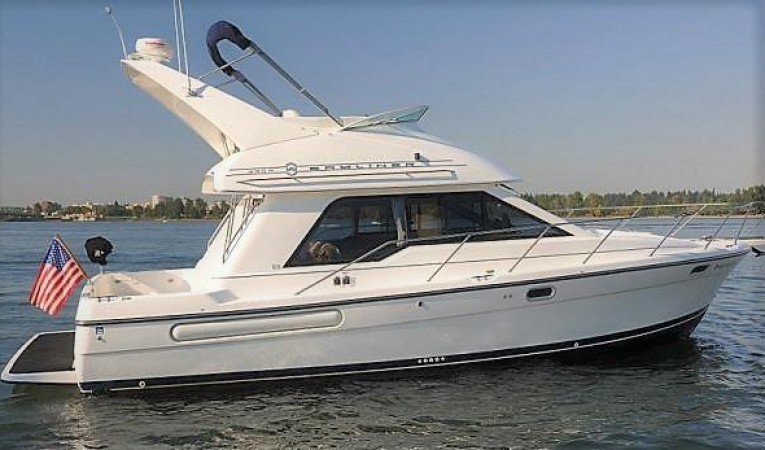 33 Bayliner 