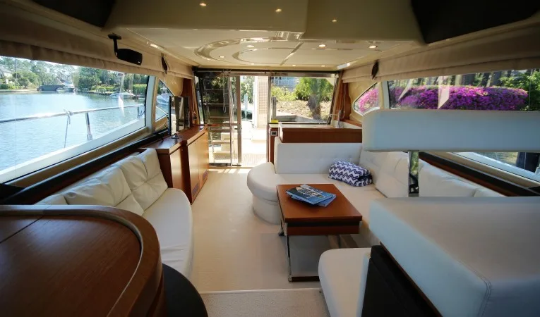47 Ferretti Yachts salon aft