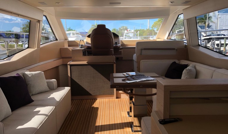 60 Beneteau 