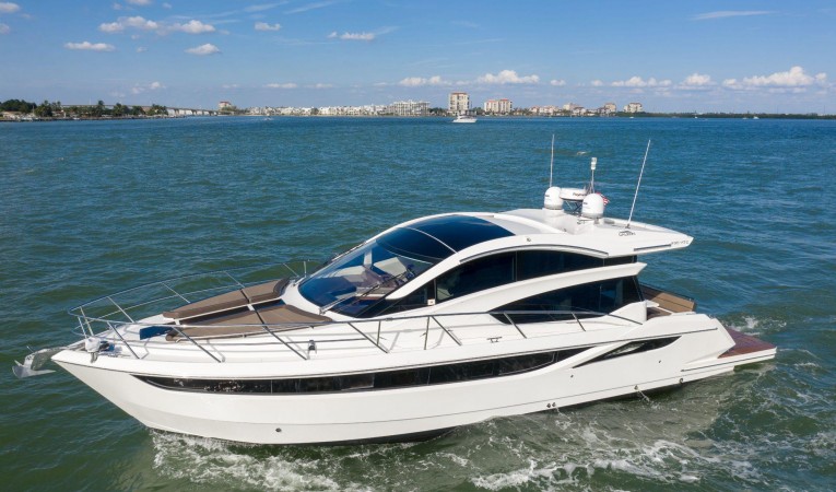 43 Galeon 