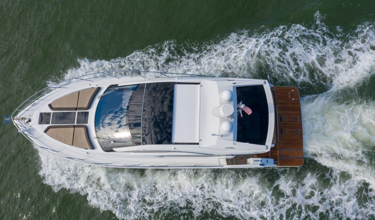 43 Galeon 