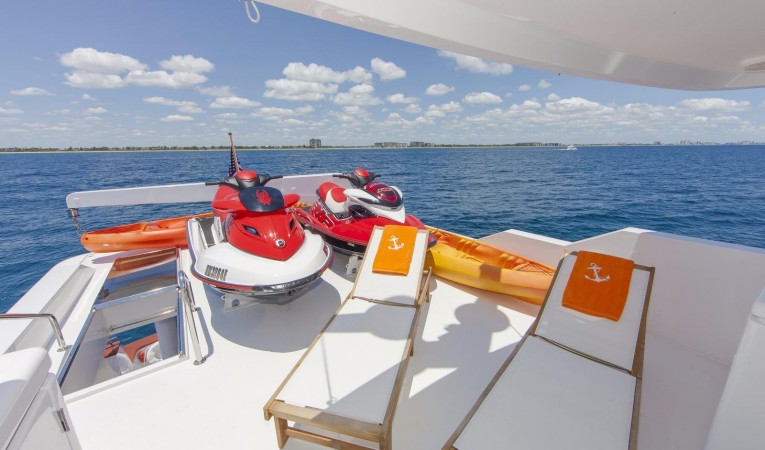 97 Hargrave Flybridge Boat Deck