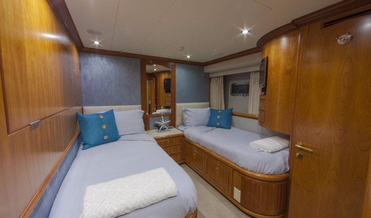 97 Hargrave Port Guest Stateroom