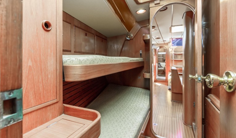 53 Nautor Swan Port Cabin, lower double berth