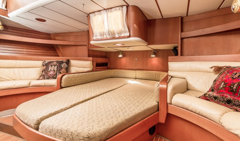 53 Nautor Swan Master Cabin