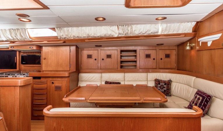 53 Nautor Swan Main Salon Port Dinette