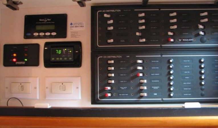 43 Tiara Salon Electrical Panel