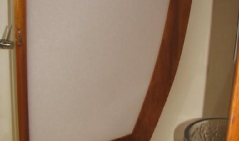 43 Tiara Owner's Ensuite Stateroom Head