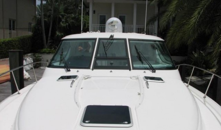 43 Tiara View From Bow