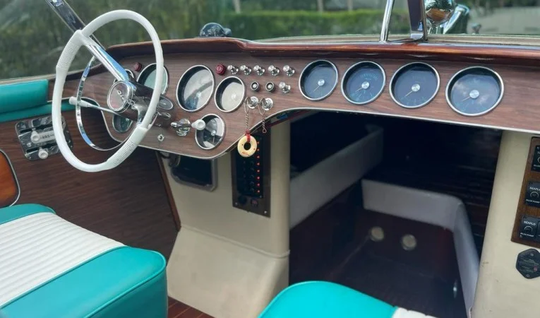 27 Riva 