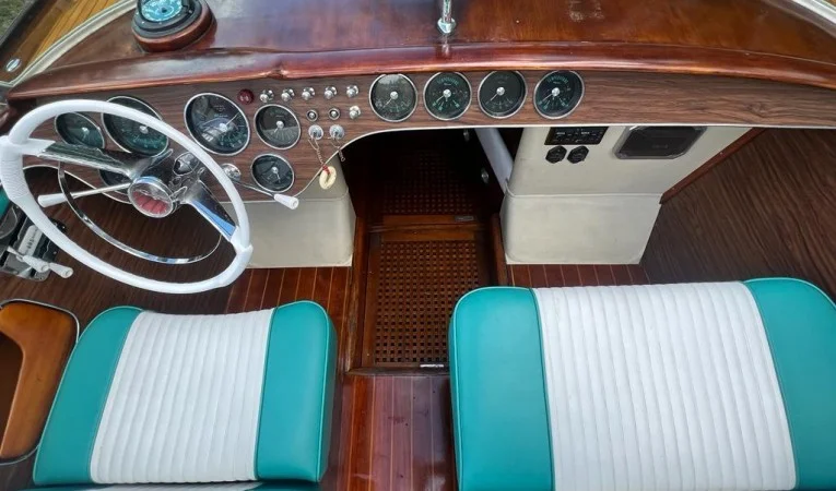 27 Riva 