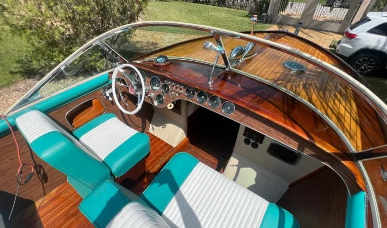 27 Riva 