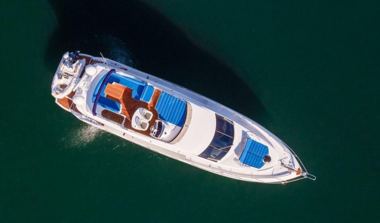 60 Sunseeker Exterior