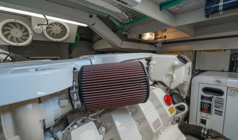 60 Sunseeker Engine Room