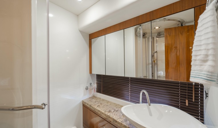 60 Sunseeker Interior