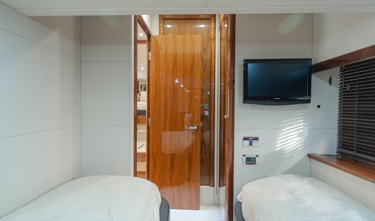 60 Sunseeker Interior