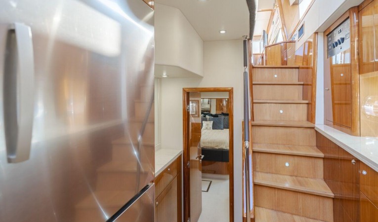 60 Sunseeker Interior