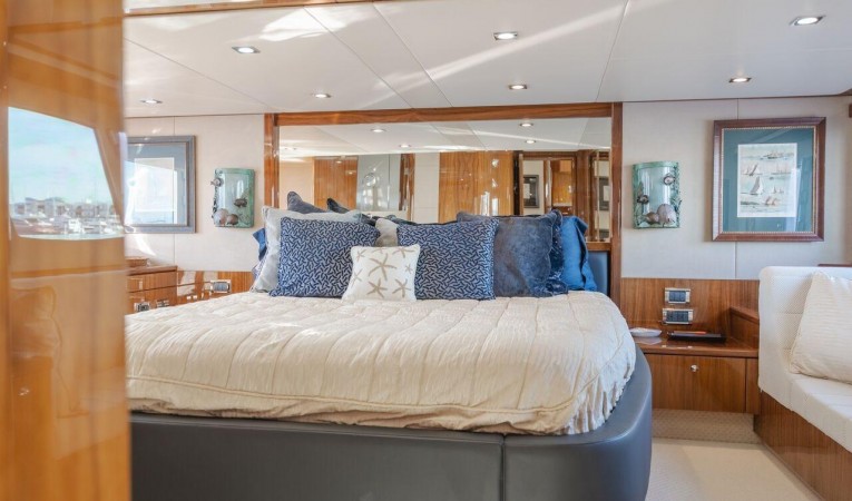 60 Sunseeker Interior