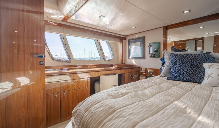 60 Sunseeker Interior