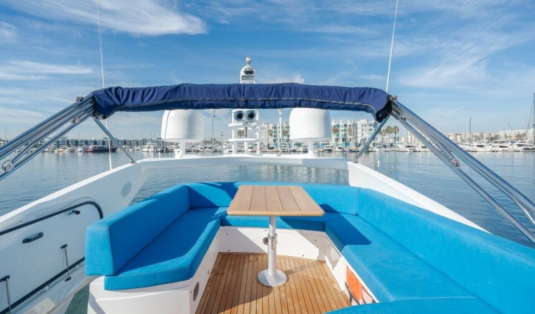 60 Sunseeker Exterior