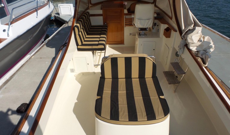 36 Hinckley Cockpit