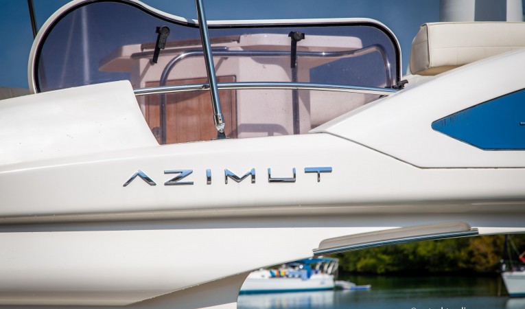 47 Azimut 