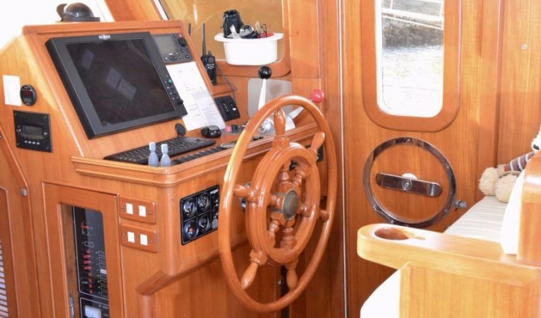 36 Selene Great helm and electronics!