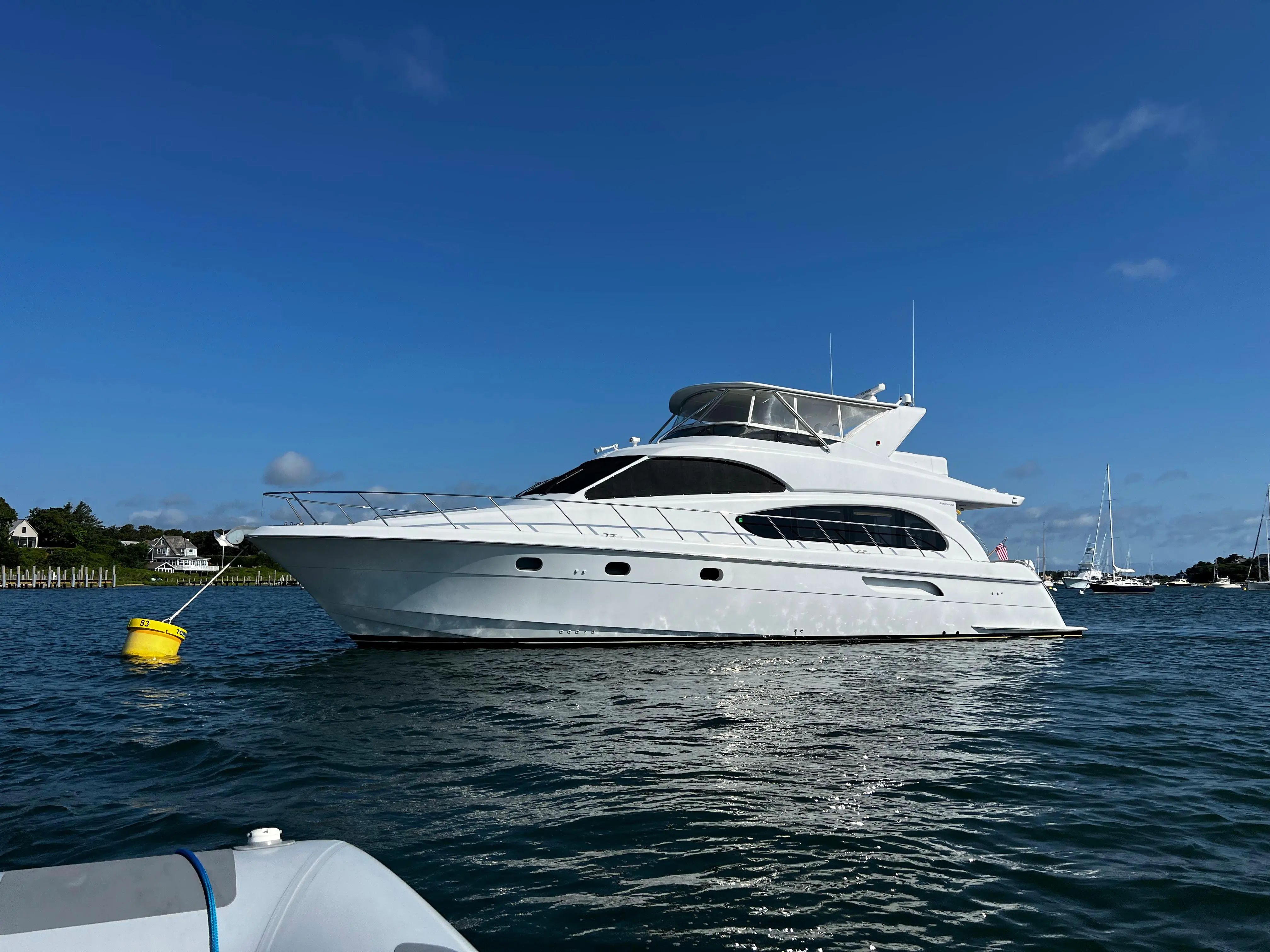 63 Hatteras 2001 SIRIS Newport, Rhode Island Sold on 2024-08-28 by