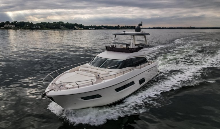 55 Ferretti Yachts 