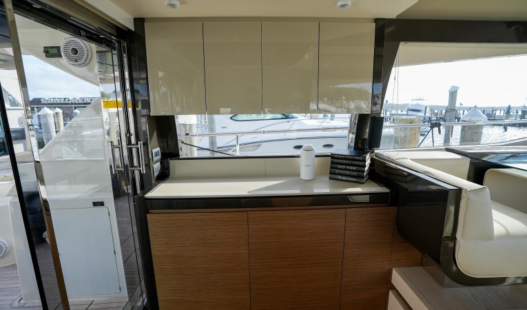 55 Ferretti Yachts 
